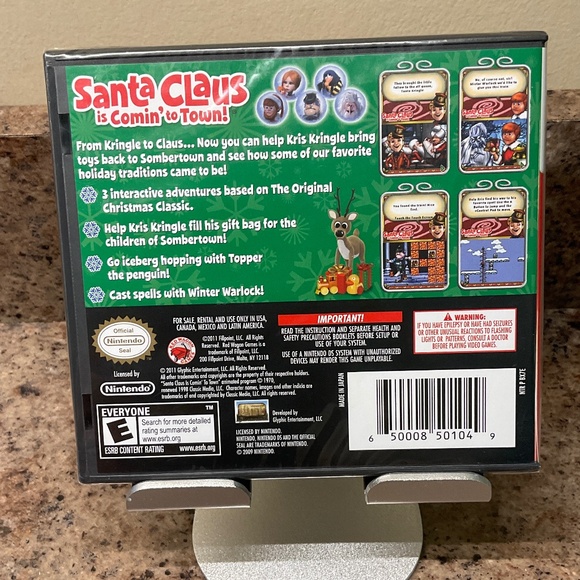 Nintendo DS Santa Clause Is Comin’ To Town 2011 - Picture 2 of 4